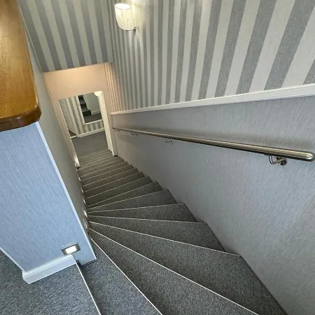 Апартаменти Efipa Glamour