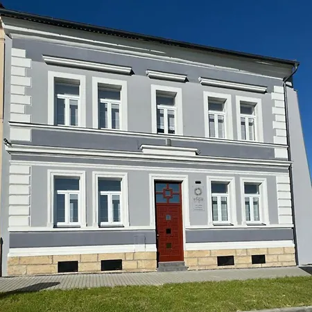 Efipa Glamour Апартаменти