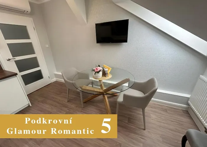 Efipa Glamour Πίλζεν