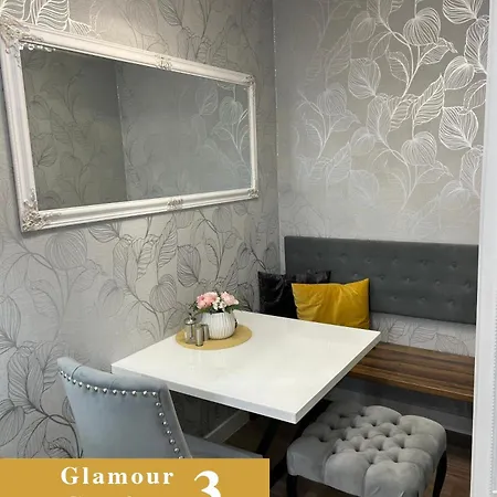 Efipa Glamour Lägenhet *